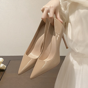 Scarpe <span class=keywords><strong>Eleganti</strong></span> da <span class=keywords><strong>Donna</strong></span> in Pelle Verniciata con Tacco Alto e Sottile, Décolleté alla Moda con Punta Affusolata, <span class=keywords><strong>Slip</strong></span>-<span class=keywords><strong>On</strong></span> per Feste Formali, Taglie Grandi - Product Image 3