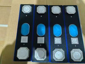 Lf50L 3.2V 50AH Lithium Ion Rechargeable Battery Cell 5000 Cycles Prismatic Battery Battery 50ah - Product Image 4