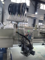 Machine à broder automatique à 6 têtes Offre Spéciale avec dispositif à 8 paillettes opération informatisée pour usage domestique et commerce de détail