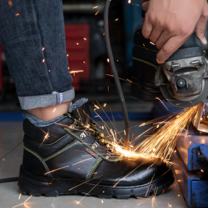 Anti-statico Anti-olio di alta forma invernale alla moda scarpe di sicurezza ribelli stivali da lavoro per gli uomini - Product Image 4