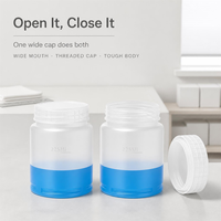 Pot en plastique à large ouverture de 225 ml, corps blanc translucide, base bleue, bouchon à vis côtelé, ligne de remplissage marquée, emballage cosmétique, approvisionnement direct
