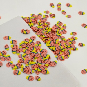 1kg/Sac – Accessoires et patchs pour ongles en pâte polymère de haute qualité, motifs de personnages de dessins animés, pour la vente en gros - Product Image 3