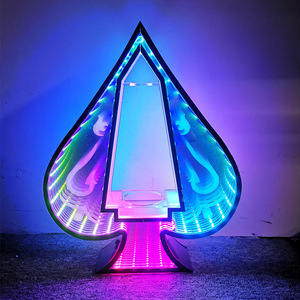 แท่นวางไวน์อะคริลิคเรืองแสงรูปเอซออฟสเปดส์ สำหรับงานปาร์ตี้ ดีไซน์ทันสมัย - Product Image 2