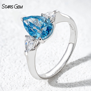 Bague de fiançailles en diamant bleu taille poire 2 carats, bague à 3 pierres pour femme, or blanc 10K, bijoux de mariée - Product Image 1
