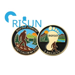 Pièce de monnaie commémorative Bigfoot Sasquatch personnalisée en émail souple ou dur, avec impression UV couleur, pour <span class=keywords><strong>la</strong></span> vente en gros - Product Image 4