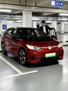 <span class=keywords><strong>Volkswagen</strong></span> ID.3 Smart Edition 2026 – Version Intelligente avec Kit Sport <span class=keywords><strong>GTX</strong></span> – Compacte, Sportive, Électrique, Berline à Hayon pour Trajets Urbains – Véhicule Électrique - Product Image 5