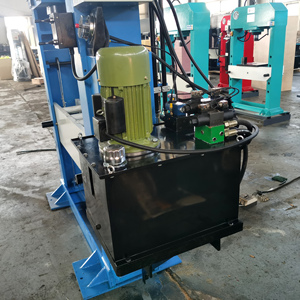 مكبس هيدروليكي صغير متعدد الوظائف كهربائي صناعي سعر مكبس هيدروليكي لكمة الإطار بالطن <span class=keywords><strong>H</strong></span> - Product Image 2