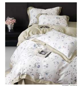 Ensemble <span class=keywords><strong>de</strong></span> literie en lyocell organique ultra lisse housse <span class=keywords><strong>de</strong></span> couette imprimée florale respirante draps <span class=keywords><strong>de</strong></span> lit personnalisés doux en soie 100 <span class=keywords><strong>de</strong></span> luxe - Product Image 6