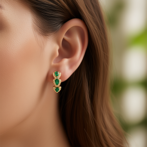 Orecchini a Cerchio in Oro E3754 con Gemma Verde Taglio a Pera, Gioielli di Lusso da Donna per Matrimonio - Product Image 2