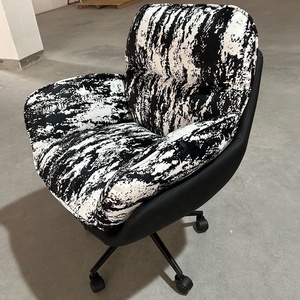 Modern PU Leather Salon <b>Chair</b> Swivel Customer Seat Adjustable Upholstered <b>Makeup</b> Styling for Beauty Studio - Product Image 1