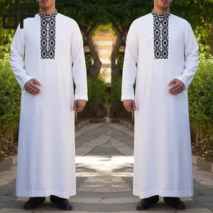 Toptan yeni stil İslam giyim erkekler thobe arap adam elbise beyaz zip up uzun kimono kaftan thawb abaya müslüman thobes