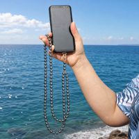 Chaîne de téléphone hawaïenne en acier inoxydable, longue, à porter en bandoulière, avec perles, porte-téléphone bien conçu, style insulaire pour le quotidien