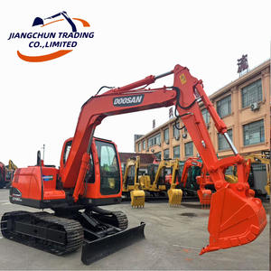 Mini-excavatrice Doosan DX80 d'occasion à vendre / Excavatrice économique pour petits projets - Product Image 1