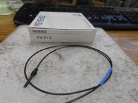 Modèle Keyence : Capteur à fibre optique Fu-21x. Nouveau stock d'anciens modèles, PLC d'origine neufs et disponibles immédiatement
