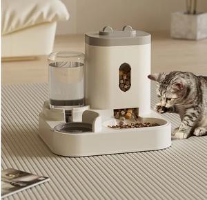 친환경 2 in 1 자동 애완동물 그릇 견고한 디자인 플라스틱 물 분수대 개와 고양이 사료용 - Product Image 1