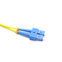 Conectores de cable de conexión de fibra óptica, cable de conexión óptica de modo único, cable de conexión, puente de cable de conexión de fibra óptica