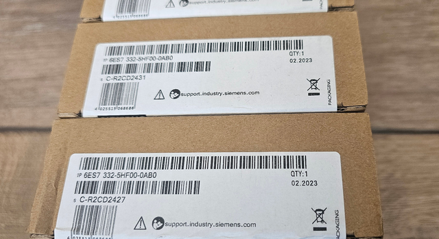 New Original Ready Stock 6ES7332-5HF00-0AB0 Industrial Automation PAC Dedicated PLC Programming Controller