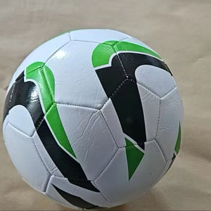 ลูกฟุตบอลคุณภาพสูง ลูกฟุตบอลแบบกำหนดเอง ดีไซน์ล่าสุด ฟุตบอลพิมพ์ลายตามสั่ง ลูกฟุตบอลกันลื่นสำหรับฝึกซ้อม - Product Image 4