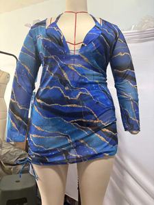 <span class=keywords><strong>ชุด</strong></span><span class=keywords><strong>ว่า</strong></span><span class=keywords><strong>ย</strong></span><span class=keywords><strong>น้ำ</strong></span><span class=keywords><strong>ผู้หญิง</strong></span>ไซส์ใหญ่พิมพ์ลาย 3 สี <span class=keywords><strong>ชุด</strong></span><span class=keywords><strong>ว่า</strong></span><span class=keywords><strong>ย</strong></span><span class=keywords><strong>น้ำ</strong></span> 3 ชิ้น บิกินี่เอวสูงและ<span class=keywords><strong>ชุด</strong></span>เดรสแขนยาว ไซส์ L-4XL - Product Image 2