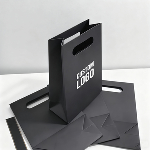 Sacs en papier kraft noir recyclables avec poignées découpées pour bijoux, colliers, bagues, emballages cadeaux de boutique, petits sacs de shopping personnalisés avec logo - Product Image 1