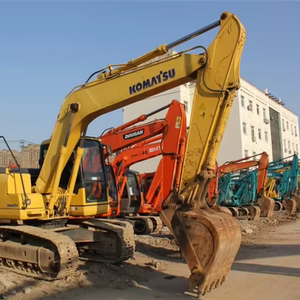 Excavatrice Komatsu PC130 d'occasion, fabriquée aux États-Unis, moteur Cummins, 29 tonnes, en parfait état de fonctionnement - Product Image 1
