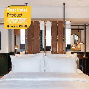 Suite de chambre à coucher en bois sur mesure pour hôtel Boutique Villa Creative, destinée aux projets de design d'intérieur artistique et hôtelier. - Product Image 1