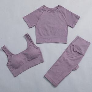 Conjunto de Yoga sin Costuras al por Mayor, Ropa Deportiva de 3 Piezas para Gimnasio, Conjunto de Yoga para Mujer, Conjuntos de Entrenamiento, Top de Yoga y Traje Deportivo - Product Image 3