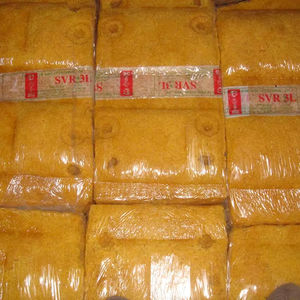 Vietnature Suministro Directo de Vietnam, Caucho Natural Premium SVR 3L en Fardos, Cumple con TCVN, Industrial, 33.3kg/35kg, Embalaje en Palet Suelto - Product Image 1