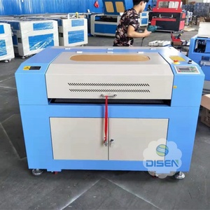 Precio en Pakistán de Máquina de Grabado Láser y Tallado CNC para Grabado 3D en Vasos de Cerveza, Gafas y Vasos de Agua - Product Image 3