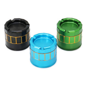 Cendrier 63mm 2.5 pouces Shoke Shop OEM Hot Selling 2024 New Herb Aluminium Tobacco Grinder Hand Manual Grinder Herbes With Scales - Product Image 5