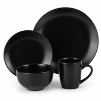 Service de vaisselle moderne en céramique noir mat 4 pièces : assiette plate, assiette à salade, bol à céréales, tasse à café pour restaurant et maison