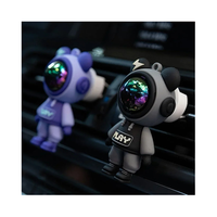 Mignon drôle dessin animé voiture désodorisant ornements décoration complète Auto Vent Clips parfum astronaute Figurines accessoires