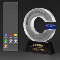 Prix de trophée en verre de cristal givré de forme ronde gravée personnalisée avec MH-J232 de diamant de couleurs