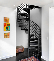 Code du bâtiment VIKO: Escalier en colimaçon moderne intérieur et extérieur à tube rond de style simple