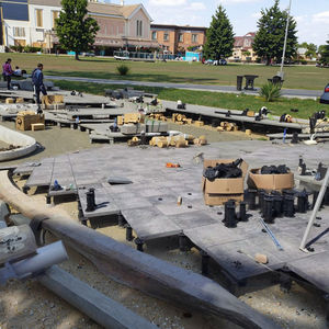 Base de Soporte Ajustable para Postes de Terraza de Plástico Moderno Sunsbuild para Construcción de Terrazas Exteriores, Uso en Hoteles y Cocinas - Product Image 6