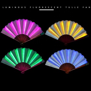 Abanico Plegable de Bambú LED Chino de Lujo, Colorido, con Diseño Ecológico, Estilo Clásico Tradicional, Precio de Fábrica - Product Image 4