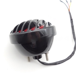Accessoires pour motos, feu arrière LED rond pour moto, feu arrière LED rétro modifié, feu stop - Product Image 3