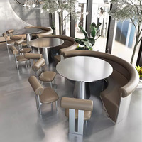 Meubles de restaurant industriels modernes, durables et écologiques avec ensemble de table à manger en acier inoxydable pour usage en bistro occidental et hôtel