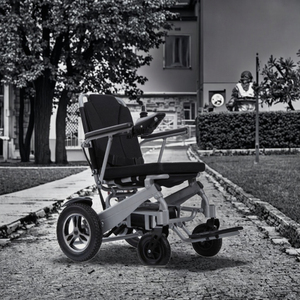 Kursi Roda Listrik Lipat Ringan Merek CT Grosir, Peralatan Rehabilitasi Elektronik untuk Penyandang Disabilitas - Product Image 2