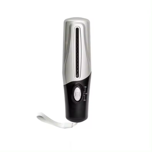 Tragbarer <span class=keywords><strong>Mini</strong></span>-<span class=keywords><strong>USB</strong></span>-Akten vernichter mit Streifen schnitt und <10 Blatt/Zerkleinerung kapazität Handheld Electric für den Heim-und Büro gebrauch - Product Image 6