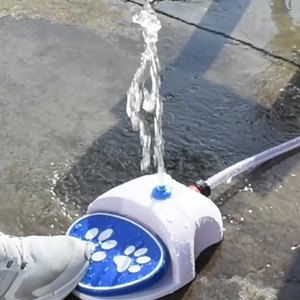 Dispensador de Agua Automático para Mascotas, con Pedal, para Exteriores, Evita Derrames en Verano - Product Image 3