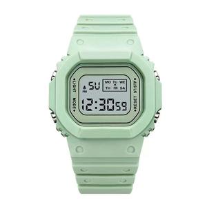 <span class=keywords><strong>Montre</strong></span> numérique LED tendance, lumineuse, étanche, pour enfants, <span class=keywords><strong>montre</strong></span> de sport, alarme, boîtier carré, <span class=keywords><strong>montre</strong></span> électronique, cadeau pour adultes et enfants - Product Image 2