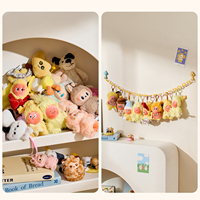 Support mural auto-adhésif sans perçage pour poupées en peluche avec chaîne, organisateur de collection de poupées