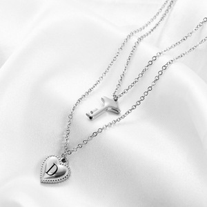 Collier à double couche avec pendentif clé et cœur en acier inoxydable pour femme, bijou à porter au quotidien, idéal comme cadeau - Product Image 3