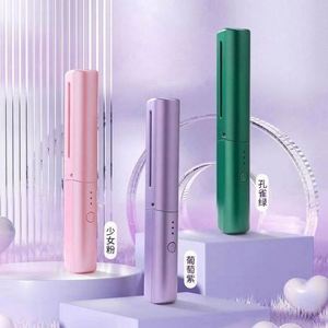 หวีรีดผมตรงแบบพกพา 2 in 1 รุ่น Lazy Straightener ใช้แบตเตอรี่ในตัว ทนทานสูง ใช้งานง่าย ร้อนเร็ว จัดแต่งทรงผมได้รวดเร็ว - Product Image 1
