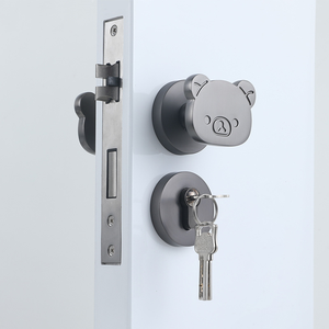 Cerradura de Seguridad Oculta para Habitación Infantil, Diseño de Oso Feliz, Aleación de Zinc, con Manija de Animal de Dibujos Animados, Paquete Personalizado - Product Image 1