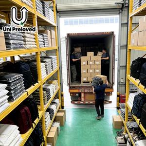 A26 Vente en gros de sacs d'occasion, sacs de randonnée pour hommes et femmes, sacs d'extérieur usagés en balles - Product Image 1