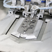 Machine à coudre industrielle automatique GC-PAT-2210G pour l'attache des poches de jeans et la couture en point de verrouillage avec moteur intégré