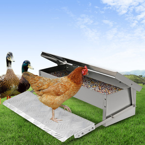 Pollo de equipo al aire libre de aves de corral automática del alimentador de pedal pollo alimentador - Product Image 3