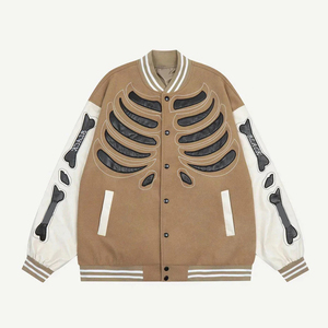 Chaqueta Varsity para Hombre con Diseño de Apliques de Esqueleto, Patrón de Huesos en las Mangas Marrón y Blanco, Estilo Urbano, Ropa de Invierno, Corte Regular - Product Image 1